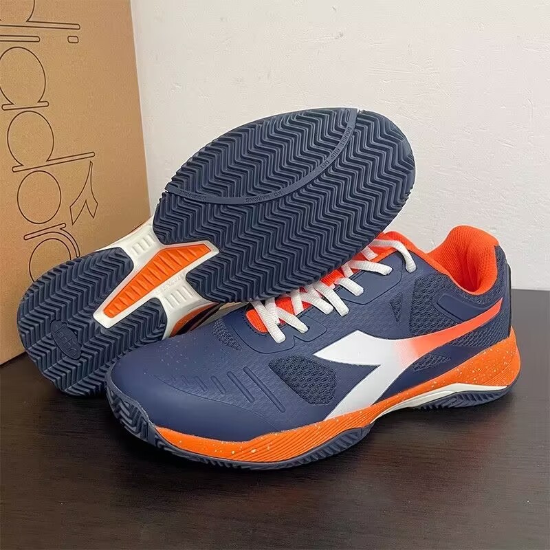 Klasyczne markowe buty do teni – Table Tennis Form recenzja i cena
